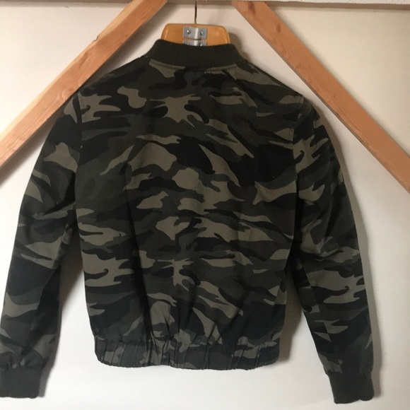 Forever 21 Jackets & Blazers - Forever 21 Small Jacket Camo Green Tones Zipper